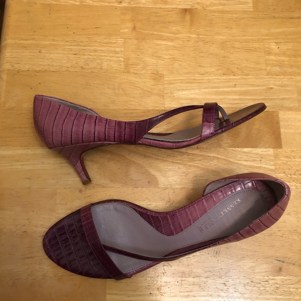 Womens Kenneth Cole heeled sandals magenta 10M new without box